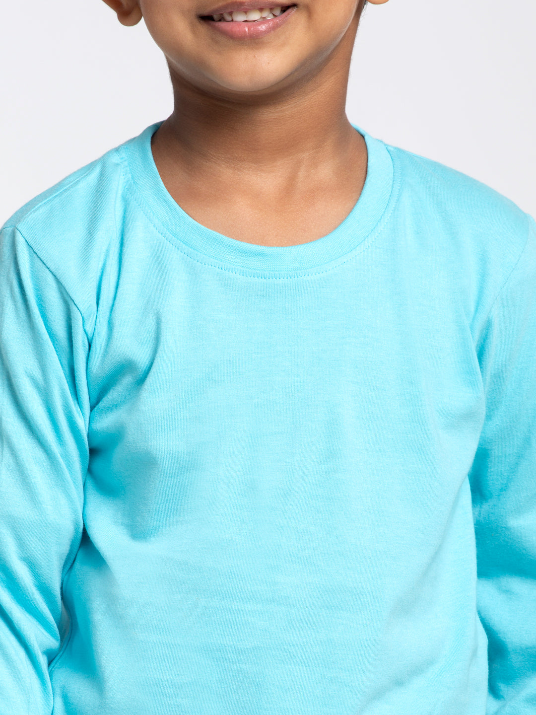 Boys Solid Pure Cotton Regular Fit T-Shirt - Friskers