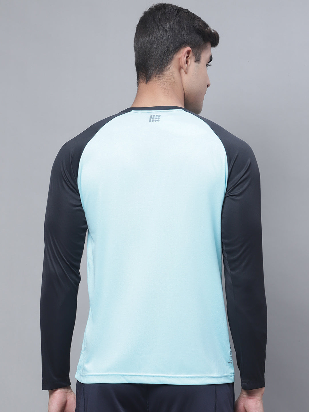 Men Full Sleeves Colourblocked Round Neck Sports T-shirt - Friskers