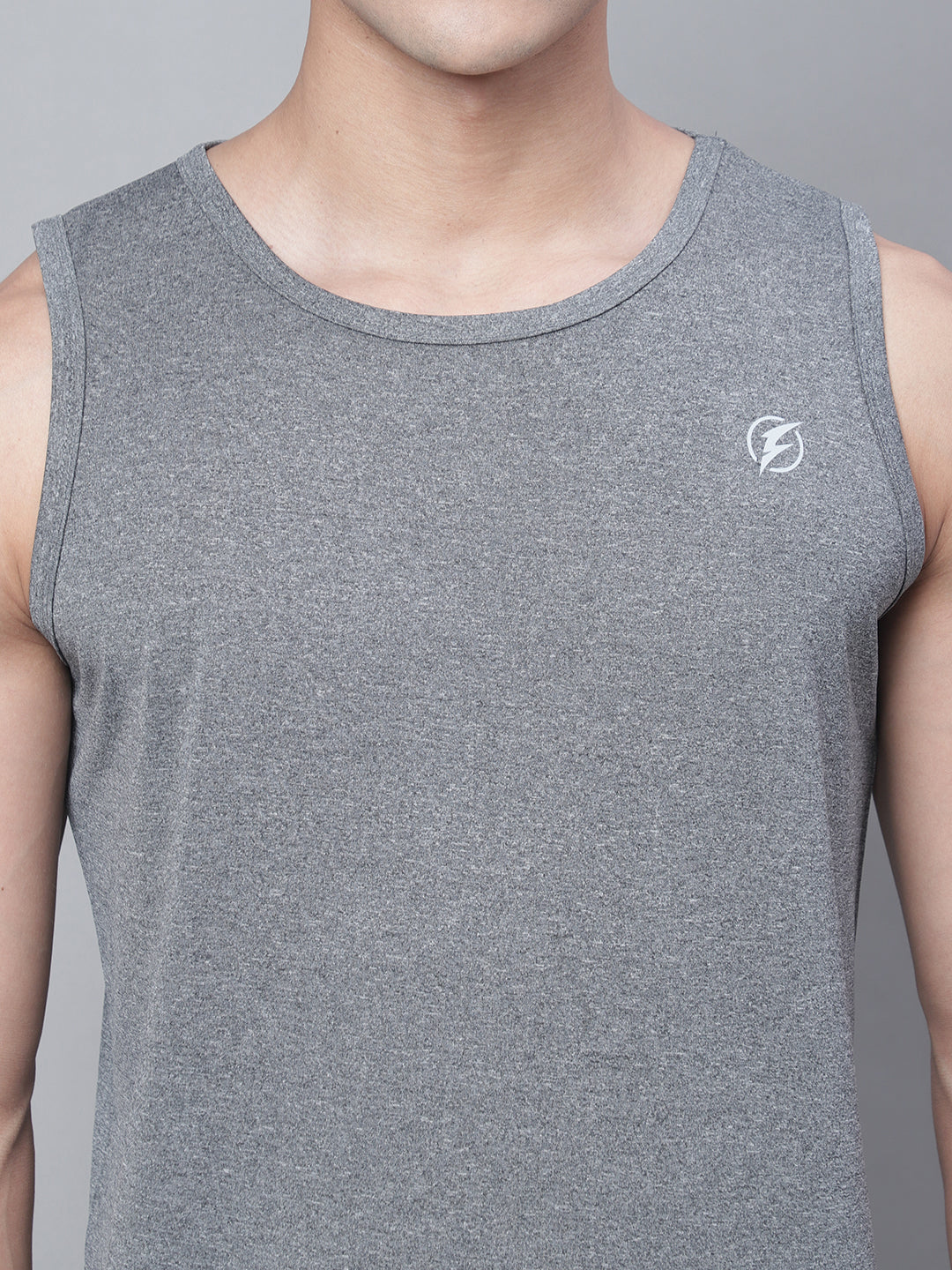 Color blocked Round Neck Sports Vest - Friskers