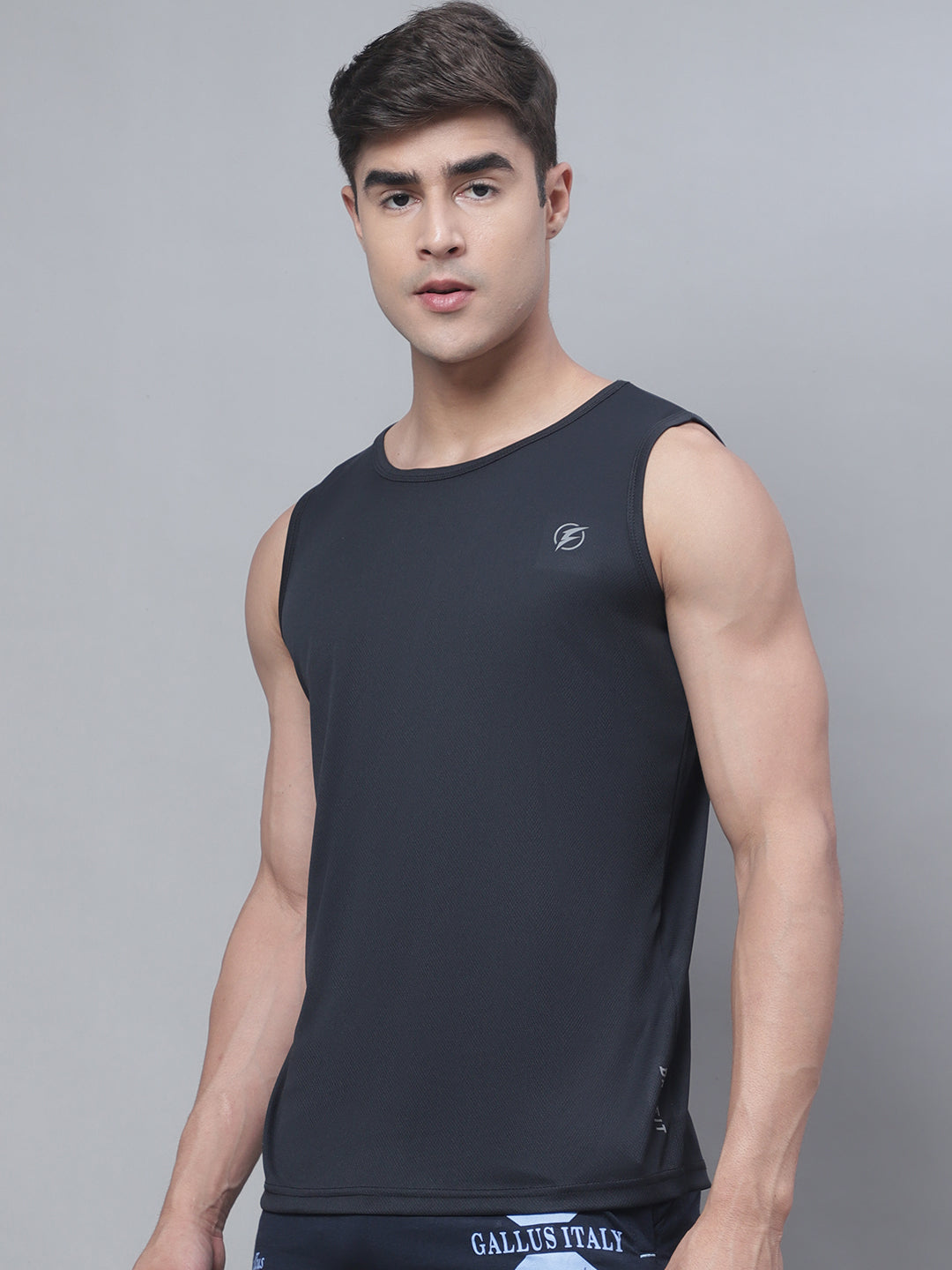 Round Neck Sleeveless Anti Odor Breathable Skin Friendly Sports Vest - Friskers