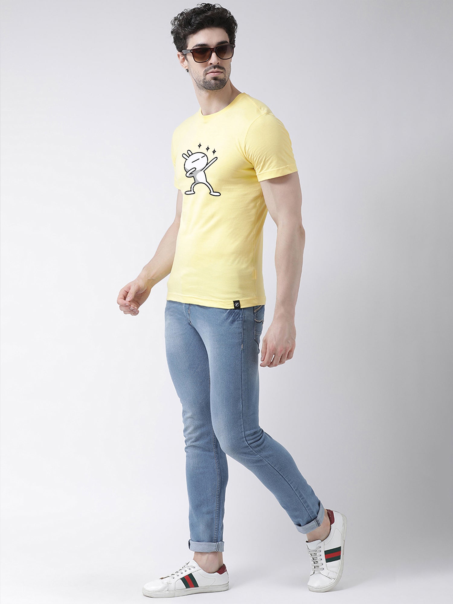 Three Star Printed Round Neck T-shirt - Friskers